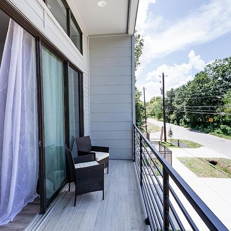 Beautifully Decorated, Modern Downtown Houston Home Exterior foto